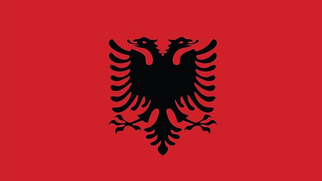 Albanska